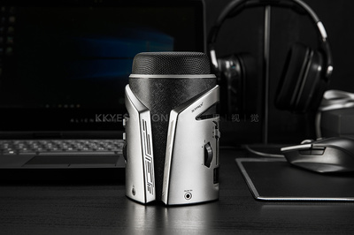 冷静的光芒 外星人笔记本电脑与数码电子产品的商业静物摄影艺术